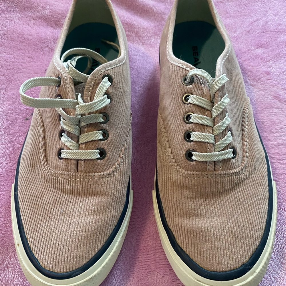 Seavees